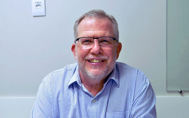 “A igreja conectada na terra, mas desconectada com o Céu”